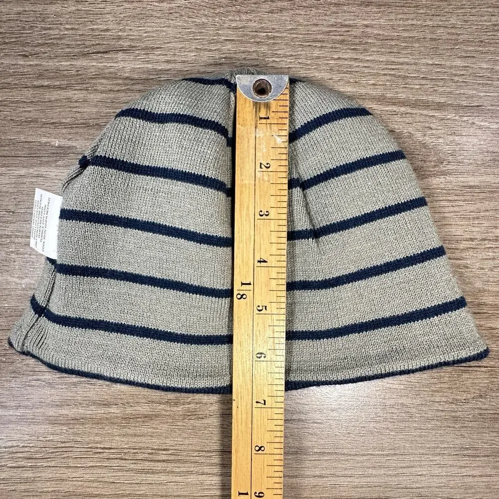 Universal Studios Harry Potter Ravenclaw Reversible Beanie Blue Gray Stripe